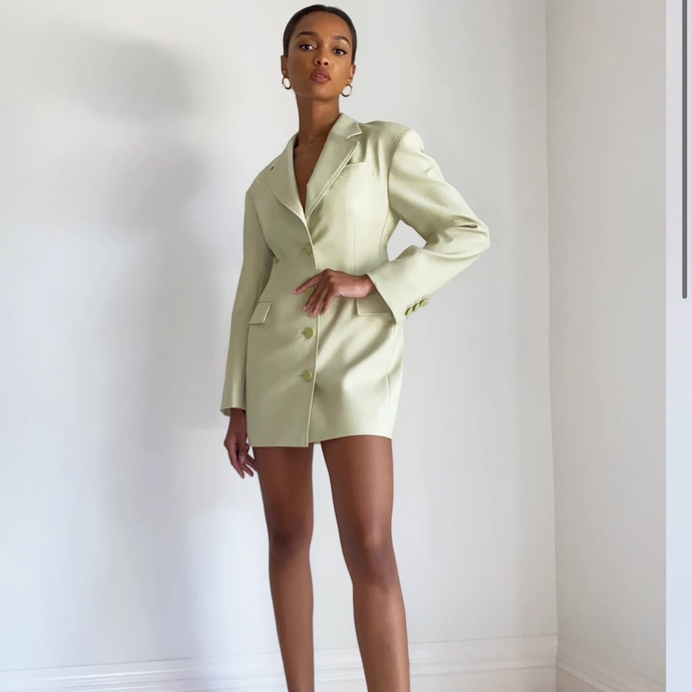 Babaton 1-01 blazer